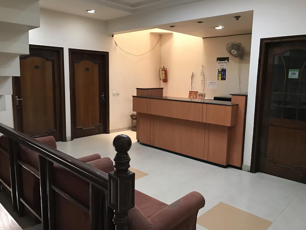Hotel D R International Ambāla Extérieur photo